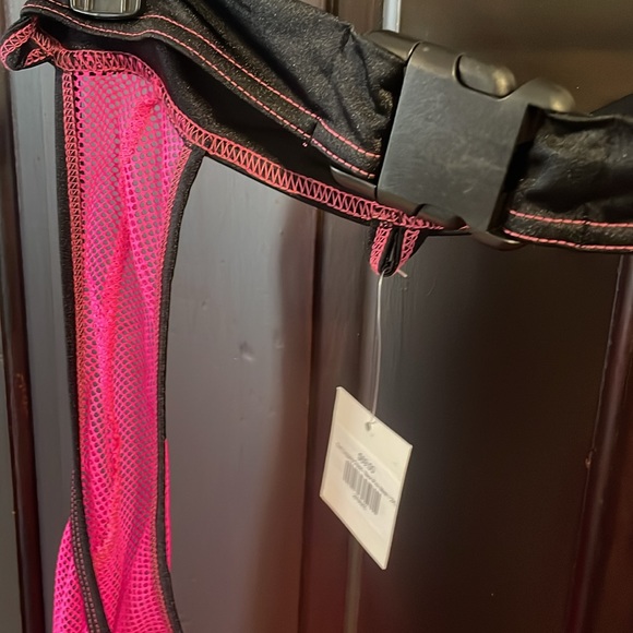 Fishnet legging chaps with buckle - Picture 3 of 5